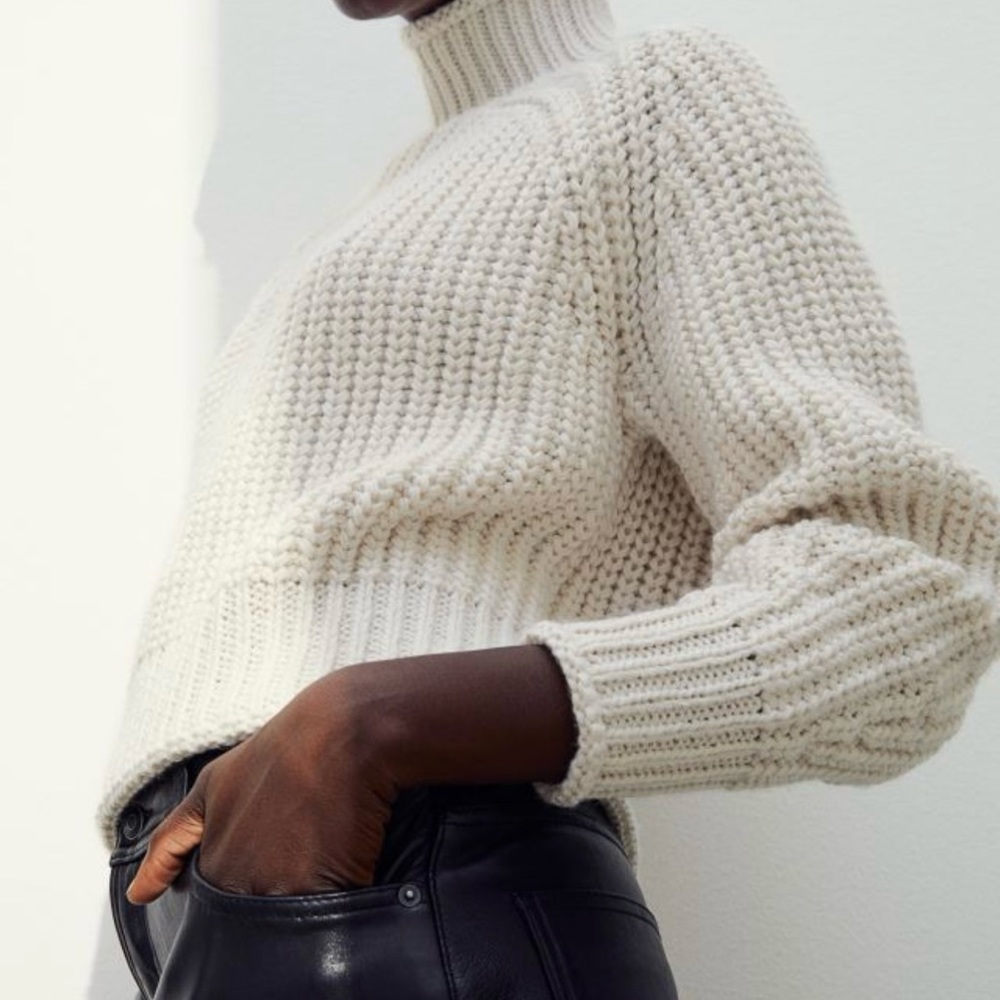H&M Oatmeal Sweater/Jumper - XL